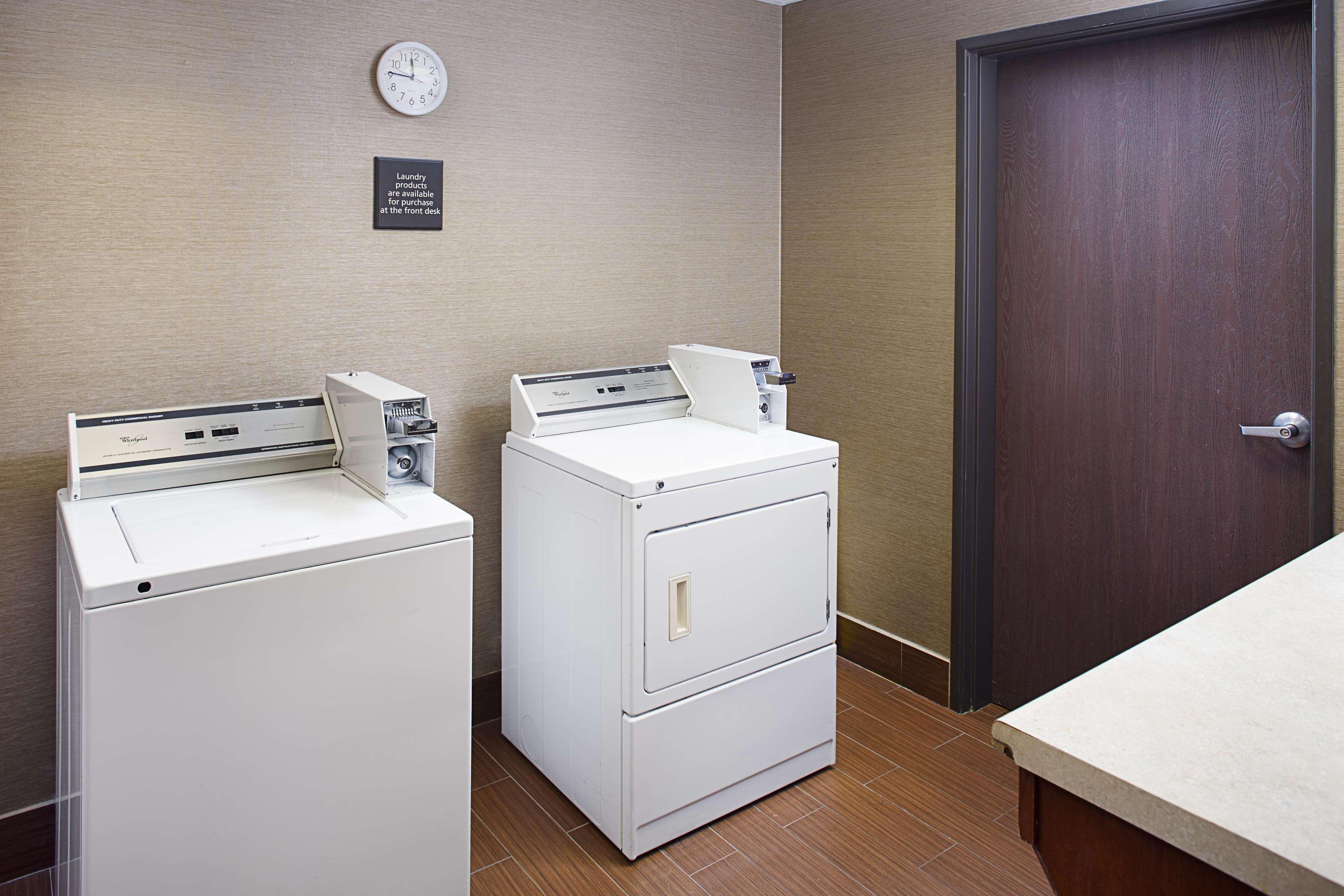 Hampton Inn & Suites Palmdale Εξωτερικό φωτογραφία